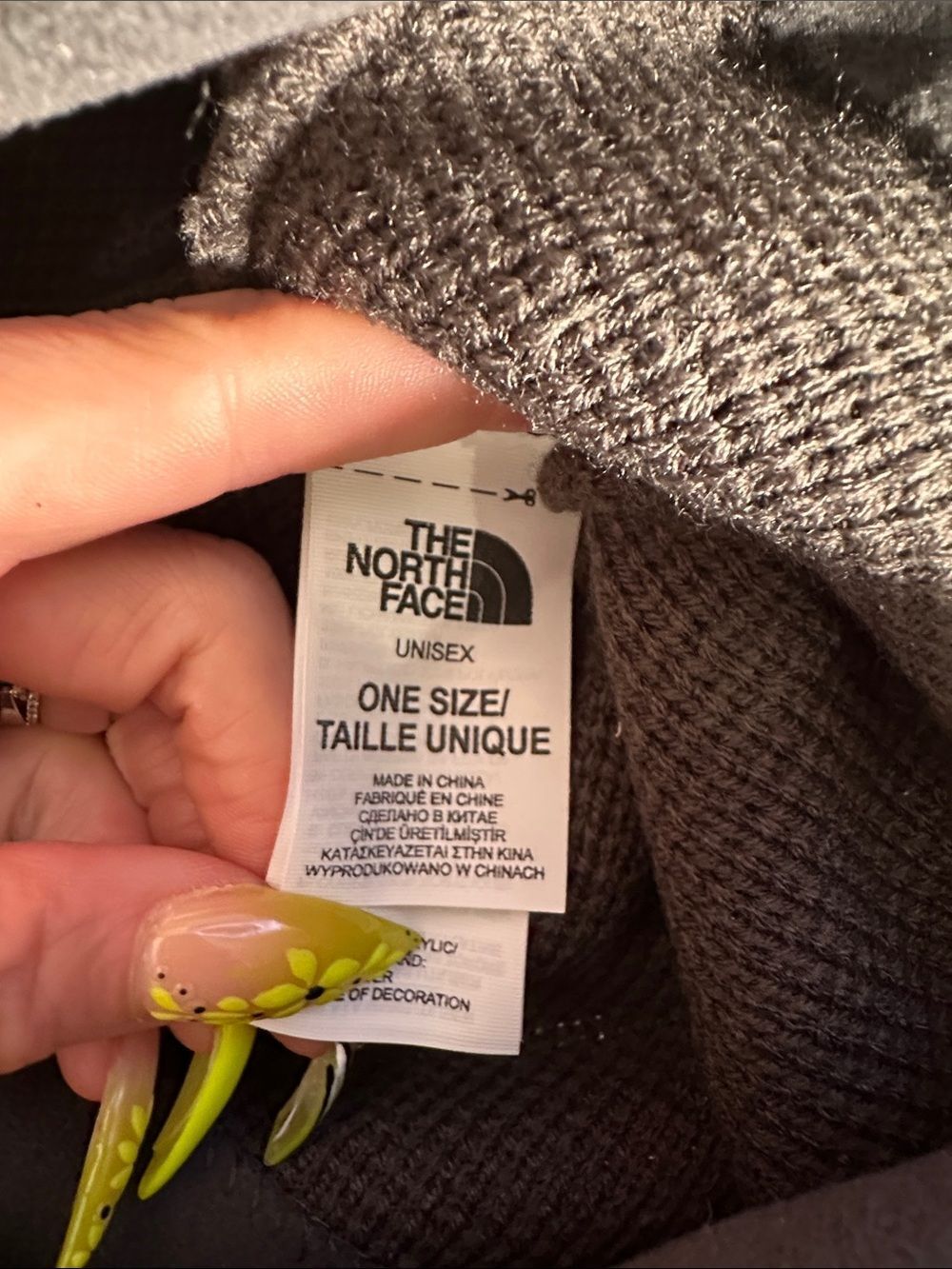 The North Face Gray Ribbed Knit Beanie with Logo - Picture 6 of 6